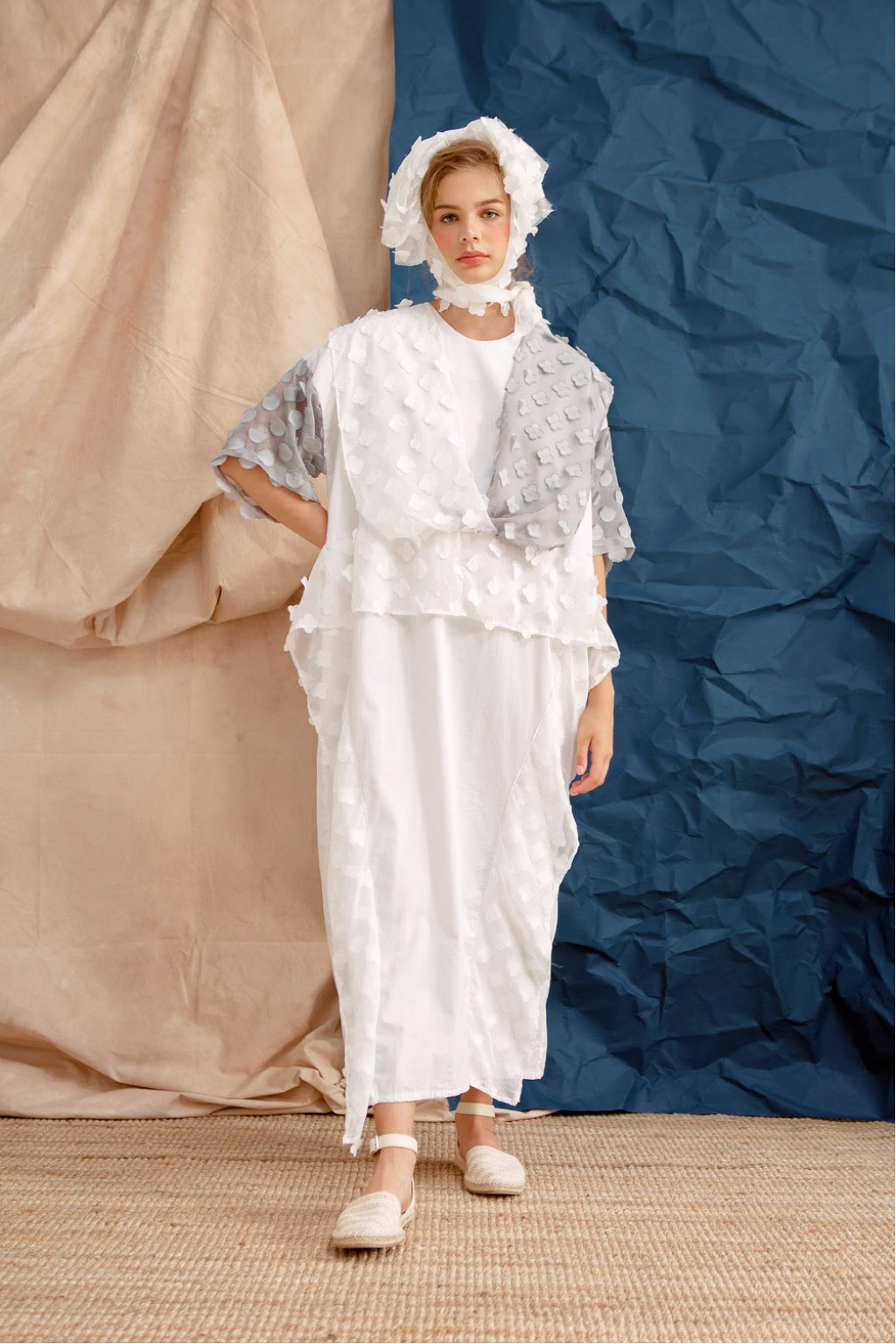 LALEH DRESS WHITE/ GREY